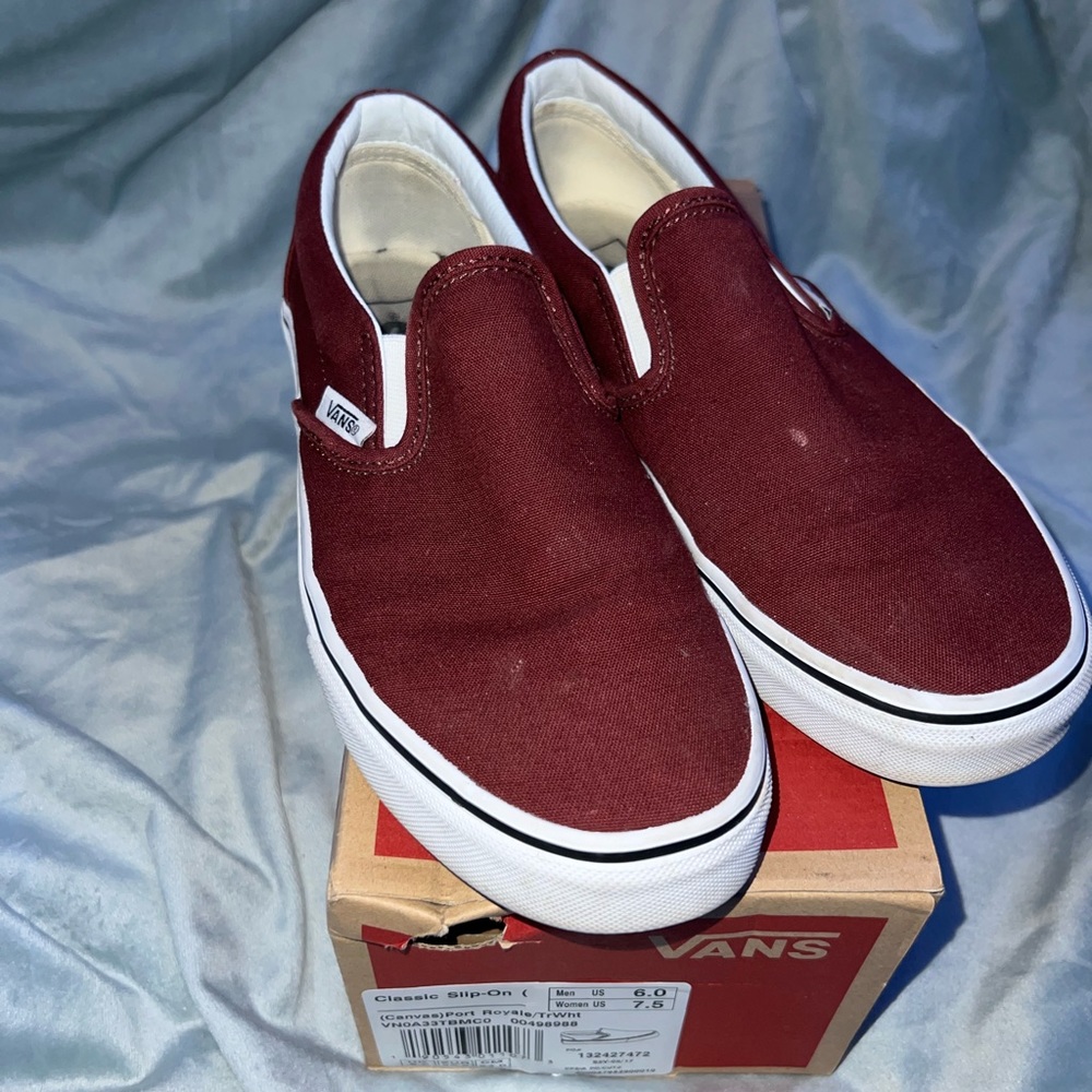 canvas slip on vans